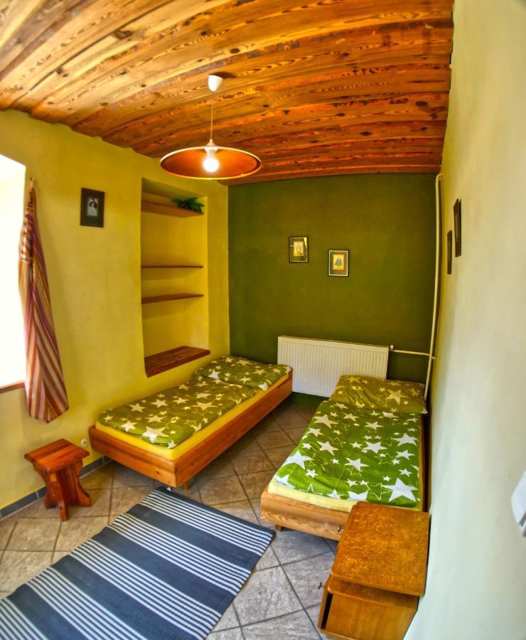 Chalupa Jenin Dolni Dvoriste Exterior photo